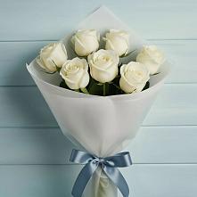 Букет 7 Белых роз Эдлесс Лав в Рыбхоз