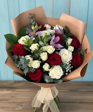 Букет цветов из:  Розы и Альстромерии в Рыбхоз