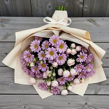 Букет цветов из:  Розы и Хризантемы в Рыбхоз