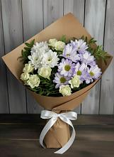 Букет цветов из:  Хризантемы и Розы в Рыбхоз