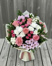 Букет цветов из:  Альстромерии, Гвоздики, Розы и Хризантемы #REPLACE_PRED# Рыбхоз