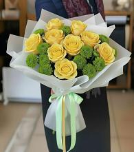 Букет цветов из:  Хризантемы и Розы в Рыбхоз
