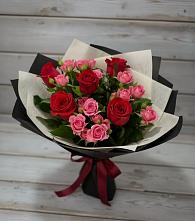 Букет цветов из:  Розы #REPLACE_PRED# Рыбхоз