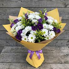 Букет цветов из:  Ирисы, Хризантемы и Ромашки в Рыбхоз
