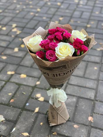 Букет цветов из: Розы в Рыбхоз
