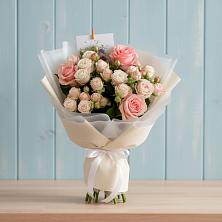 Букет цветов из:  Розы в Рыбхоз